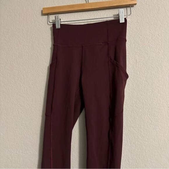 Lululemon Invigorate High-Rise Legging 25"Cassis Burgundy Size 2 - Picture 7 of 14